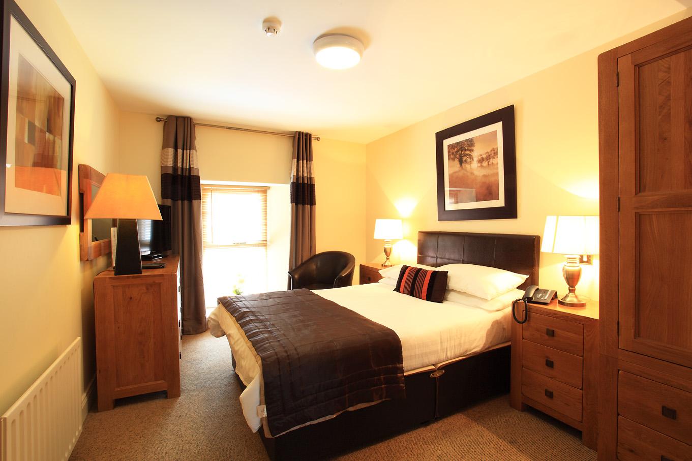 โอ ดอนนาบาห์ยทาวน์เฮาส์ Bed & Breakfast เคนแมร์ ภายนอก รูปภาพ