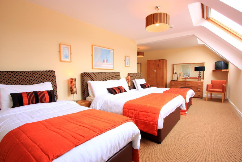 โอ ดอนนาบาห์ยทาวน์เฮาส์ Bed & Breakfast เคนแมร์ ภายนอก รูปภาพ