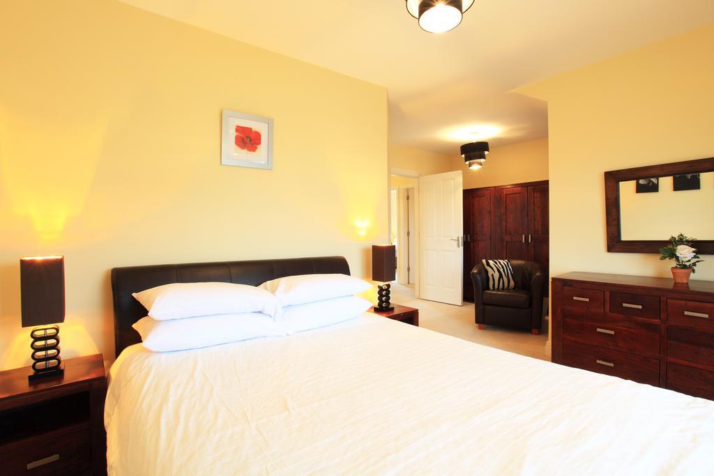 โอ ดอนนาบาห์ยทาวน์เฮาส์ Bed & Breakfast เคนแมร์ ภายนอก รูปภาพ
